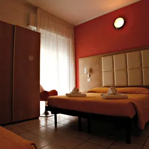 Hotel Marebello Отель Римини